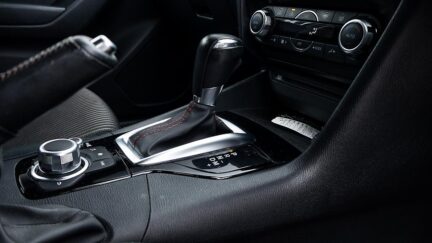 Mazda Axela 20S Touring Skyactiv image 316124