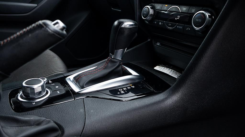 Mazda Axela 20S Touring Skyactiv image 316124