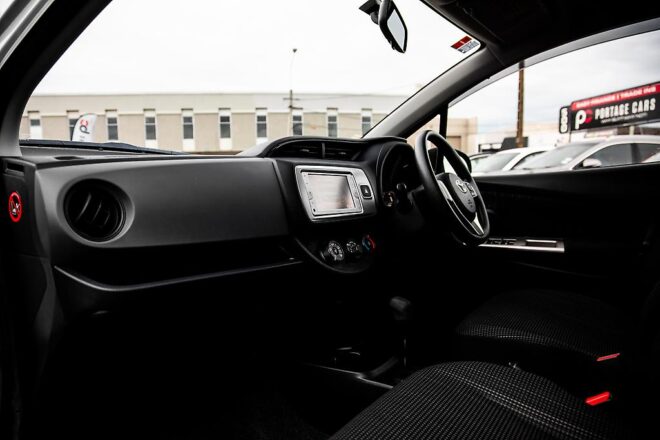 2014 Toyota Vitz F Model, Push Start, I stop Low KMs image 296059