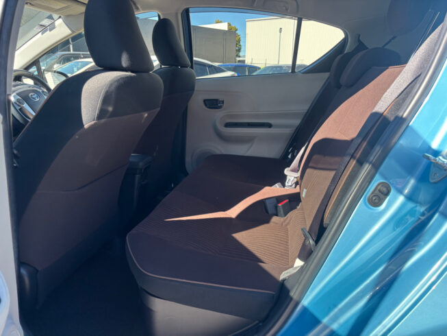 2013 Toyota Aqua G Model, Low KM image 296555