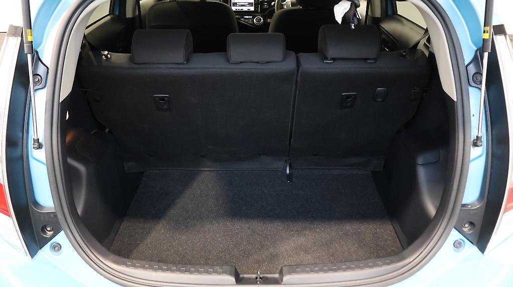 Toyota Aqua S Model – Push Button Start image 317841