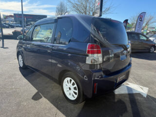 2013 Toyota Spade G Model image 296266