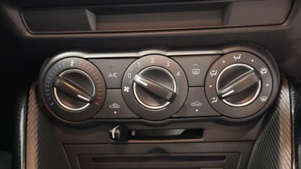 Mazda Demio 13S Super low KMS image 317465