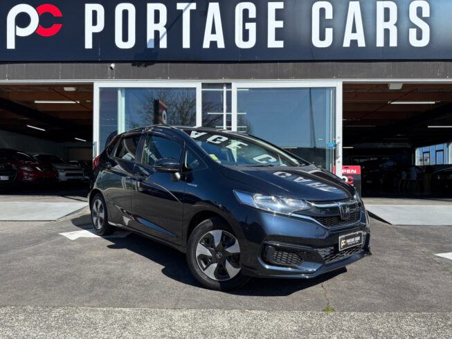 2018 Honda Fit Hybrid F image 297737
