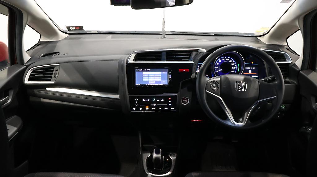 Honda Fit Hybrid F-Package image 316365