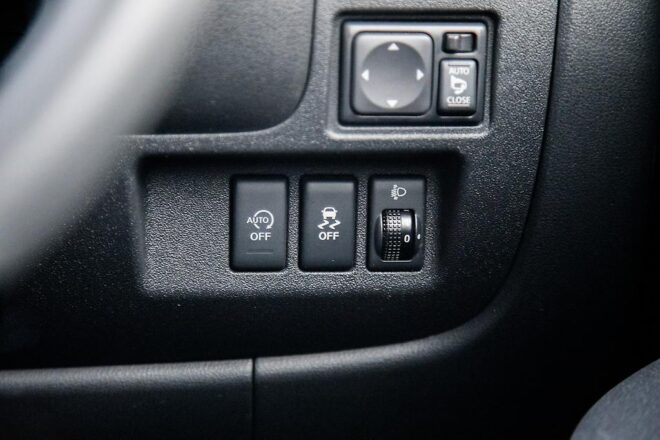 2015 Nissan March XV model, Push Button, I stop image 295672