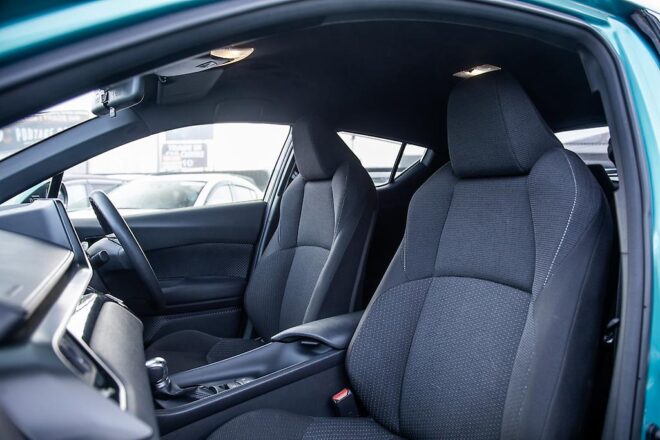 2018 Toyota C-hr S model, Push Start,Hybrid image 297399