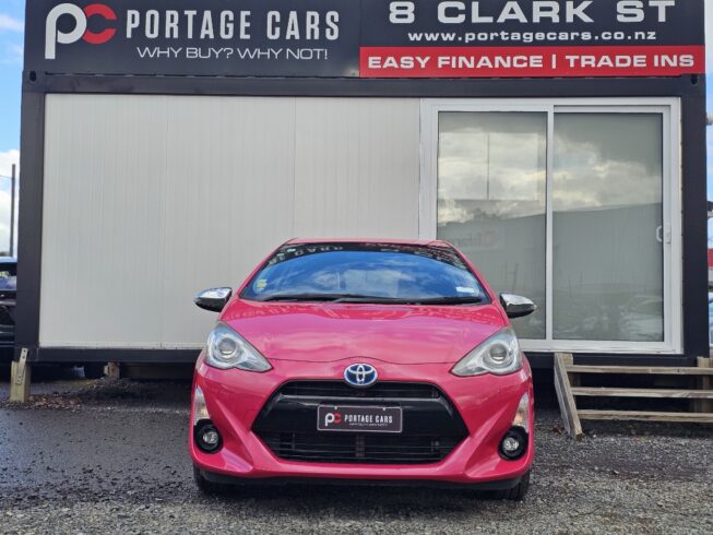 2016 Toyota Aqua Stand out in Pink!! image 296997