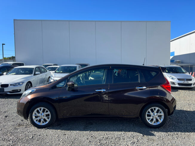 2014 Nissan Note Medalist – Half Leather – 360 Camera image 296916