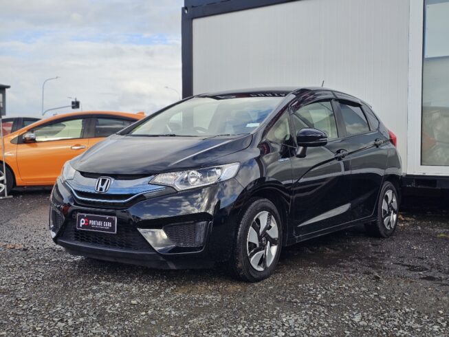 2014 Honda Fit Hybrid Hybrid L-package image 297365