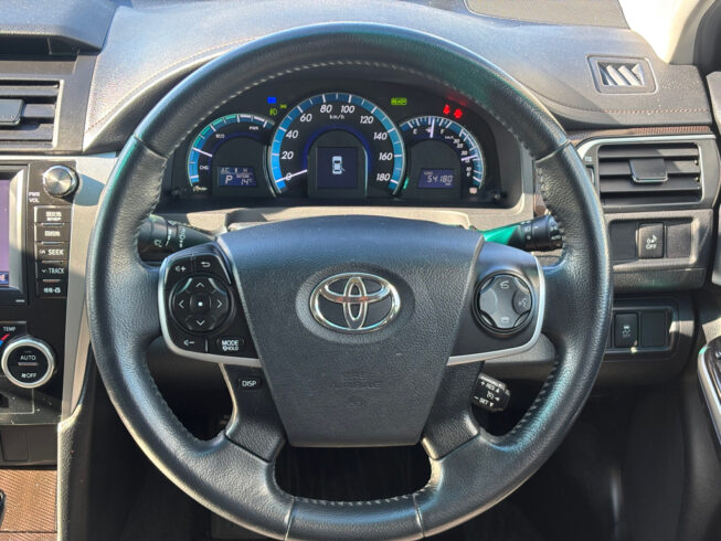 2013 Toyota Camry Hybrid G-Package image 296775