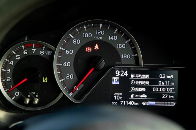 2016 Toyota Vitz F model, I stop, Push start image 295653