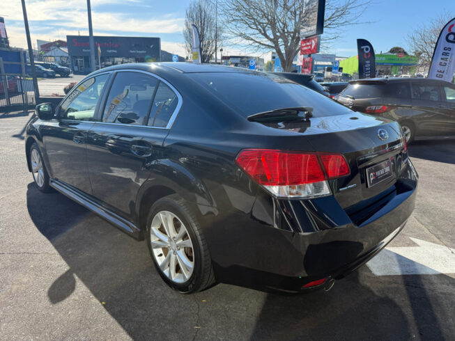 2013 Subaru Legacy B4 B Sport Eyesight image 296247