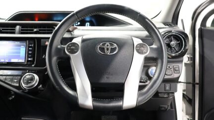 Toyota Aqua G Model, Push Start, Reverse Camera, Cruise Control image 308412