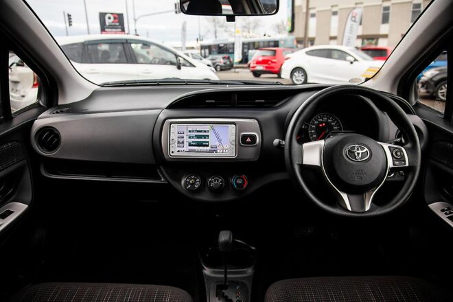 2014 Toyota Vitz F Model, Push Start, I stop Low KMs image 296049