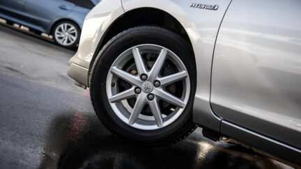 Toyota Aqua G model , Push Start, Reverse Camera image 300092