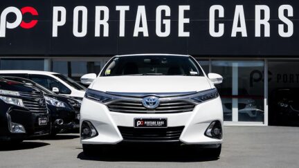 Toyota Sai G Model, Reverse camera, Heated seats , image 308596