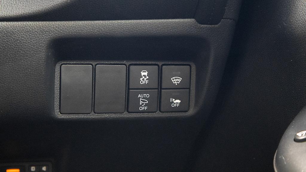 Honda Shuttle Hybrid Z, Heated Seats, Reverse Camera image 312415