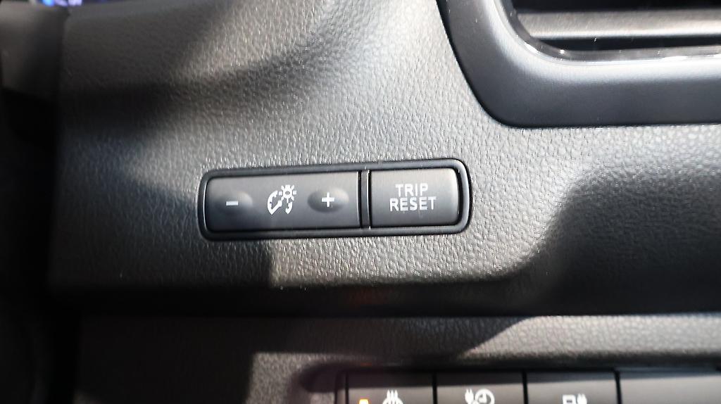 Nissan Leaf X Model Low KMS 84% SOH image 314446