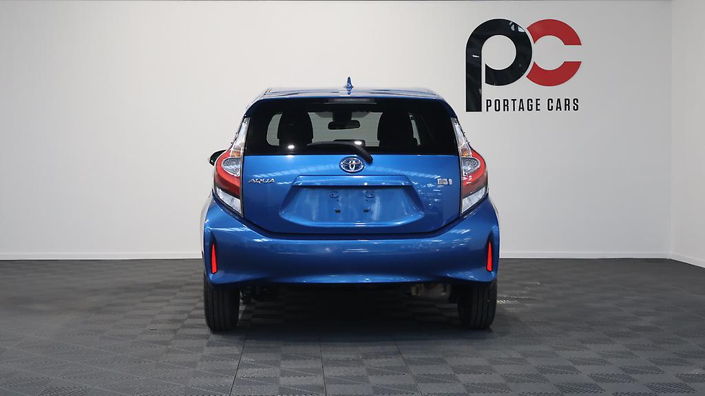 Toyota Aqua S Model, Push Start, Reverse Camera, image 312009