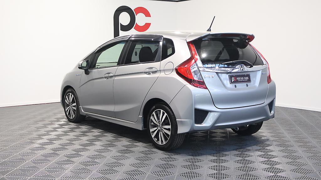 Honda Fit Hybrid S-Package image 306946