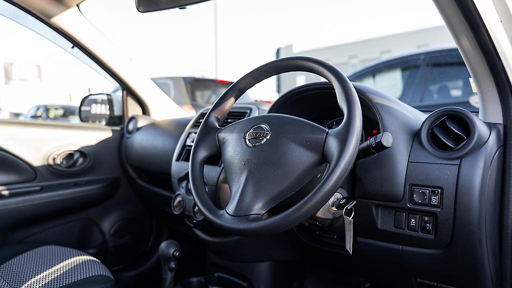 Nissan March S Model 1.2L image 300322