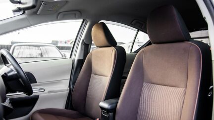 Toyota Aqua G model , Push Start, Reverse Camera image 300104