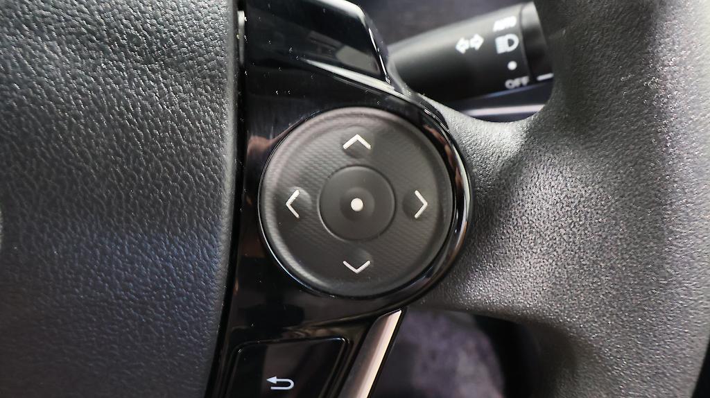 Toyota Aqua S Model, Push Start, Low KMS image 318178