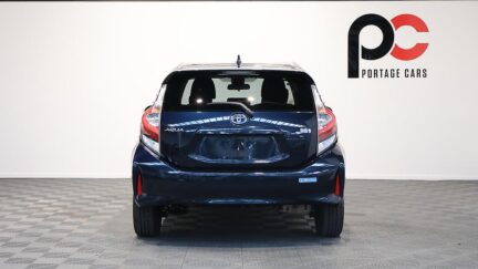 Toyota Aqua S Model, Push Start, Low KMS image 318169