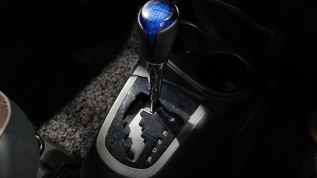 Toyota Aqua G Model, Push Start, Reverse camera, Cruise Control image 312711