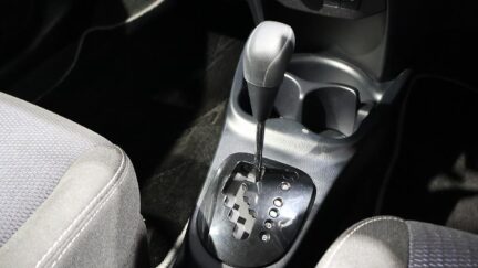 Toyota Vitz Hybrid F Safety Edition, Push Start image 317020