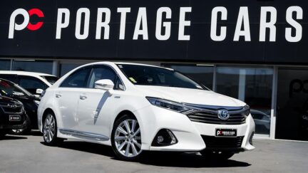 Toyota Sai G Model, Reverse camera, Heated seats , image 308595