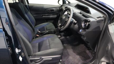 Toyota Aqua S Model, Push Start, Low KMS image 318171