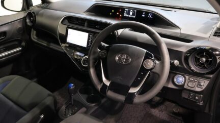 Toyota Aqua S Model, Push Start, Low KMS image 318175