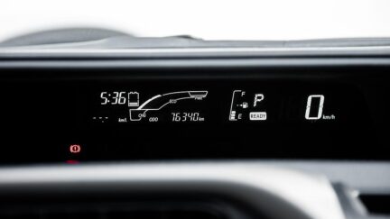 Toyota Aqua G model , Push Start, Reverse Camera image 300101