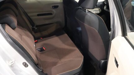 Toyota Aqua G model , Push Start, Reverse Camera image 316462