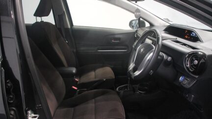 Toyota Aqua G model , Push Start image 307558