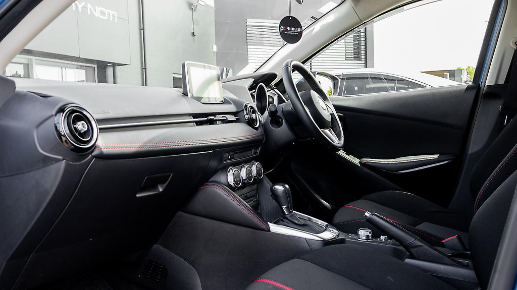 Mazda Demio 13S Skyactiv, Push start image 316738