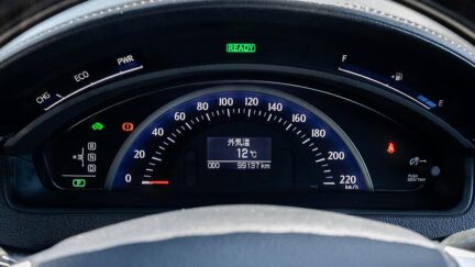 Toyota Sai G Model, Reverse camera, Heated seats , image 308607