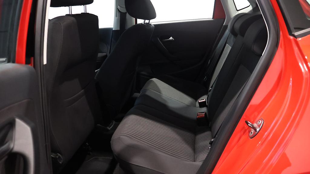 Volkswagen Polo TSI Highline image 303000