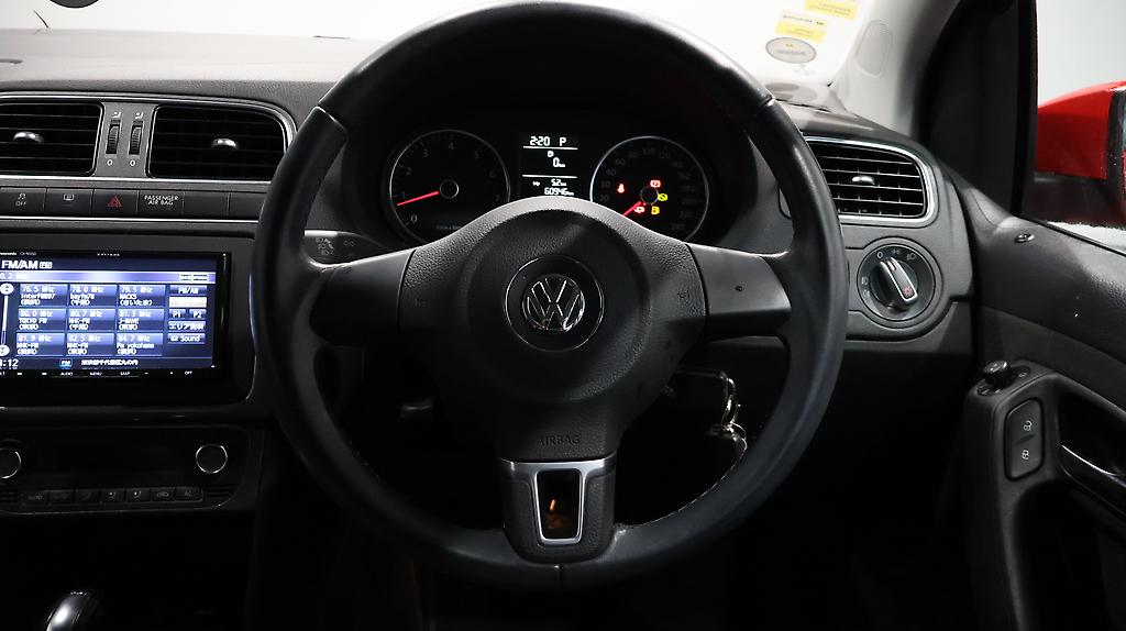 Volkswagen Polo TSI High Line image 302749