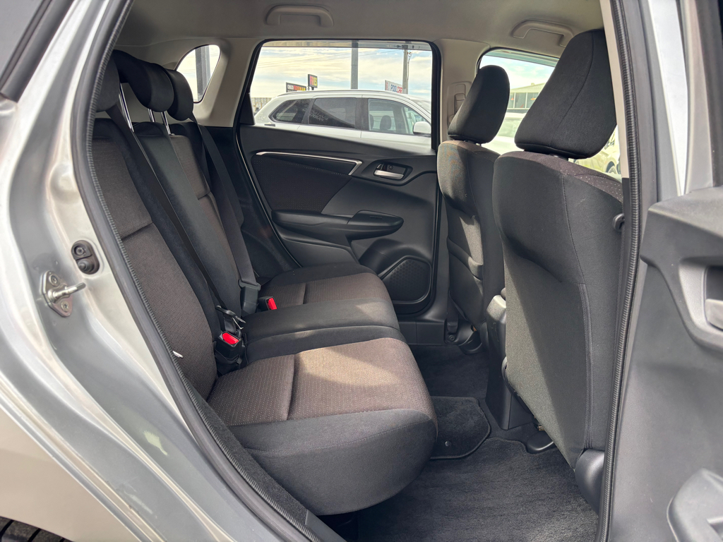 Honda Fit Hybrid F Package image 301642