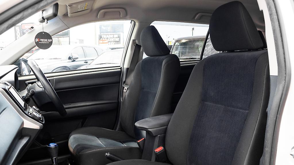 Toyota Corolla Fielder Hybrid  Push Start image 312974