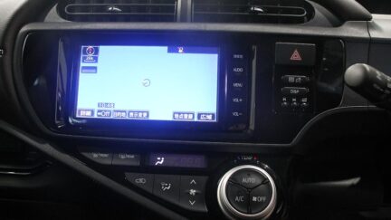 Toyota Aqua G model , Push Start image 307563