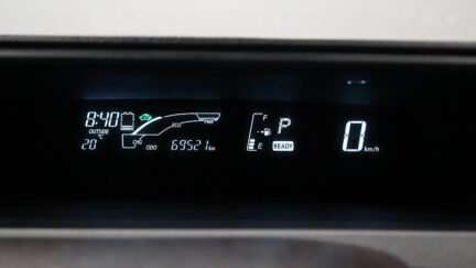 Toyota Aqua G Model, Push Start, Reverse camera, Cruise Control image 312706