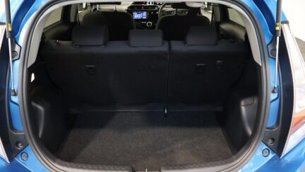 Toyota Aqua S Model, Push Start, Reverse Camera, image 312010