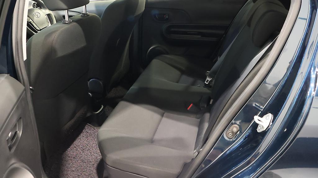 Toyota Aqua S Model, Push Start, Low KMS image 318174