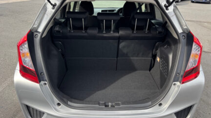 Honda Fit Hybrid F Package image 301643