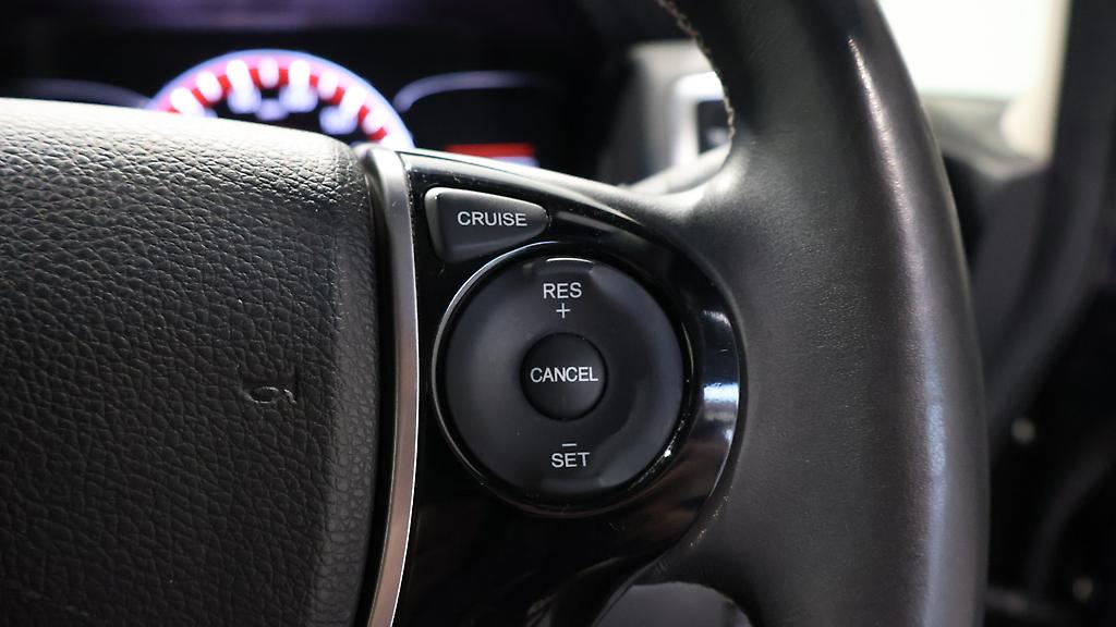 Honda Odyssey Absolute image 302788