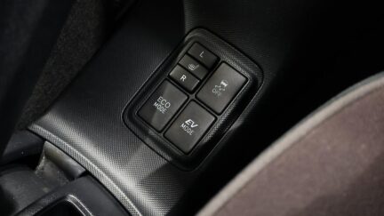 Toyota Aqua G Model, Push Start, Reverse camera, Cruise Control image 312710